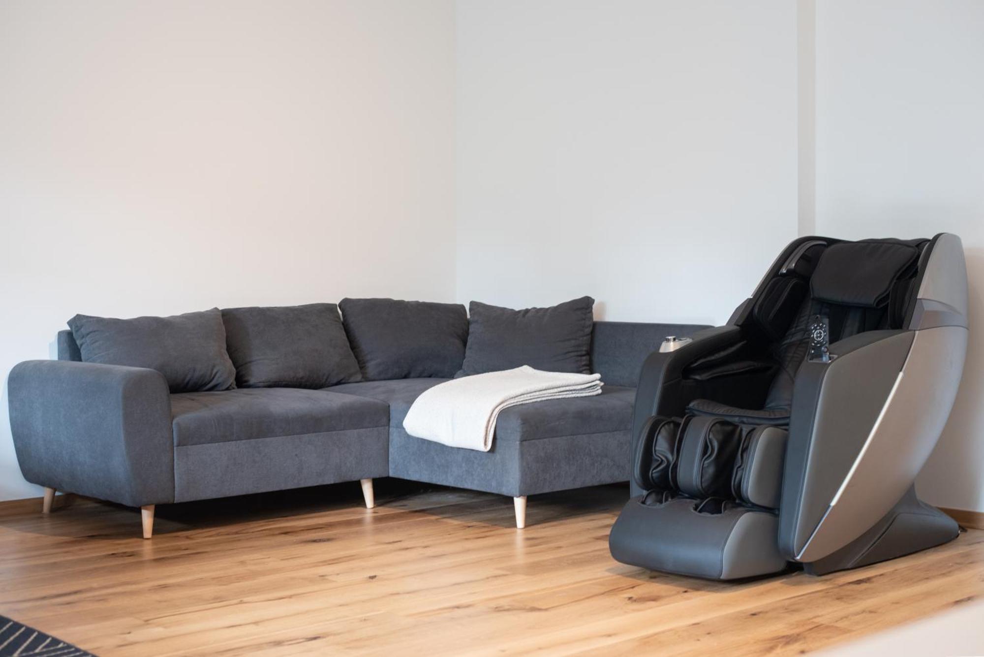 Apartment Mit Parkblick & Massagestuhl Leipzig Dış mekan fotoğraf