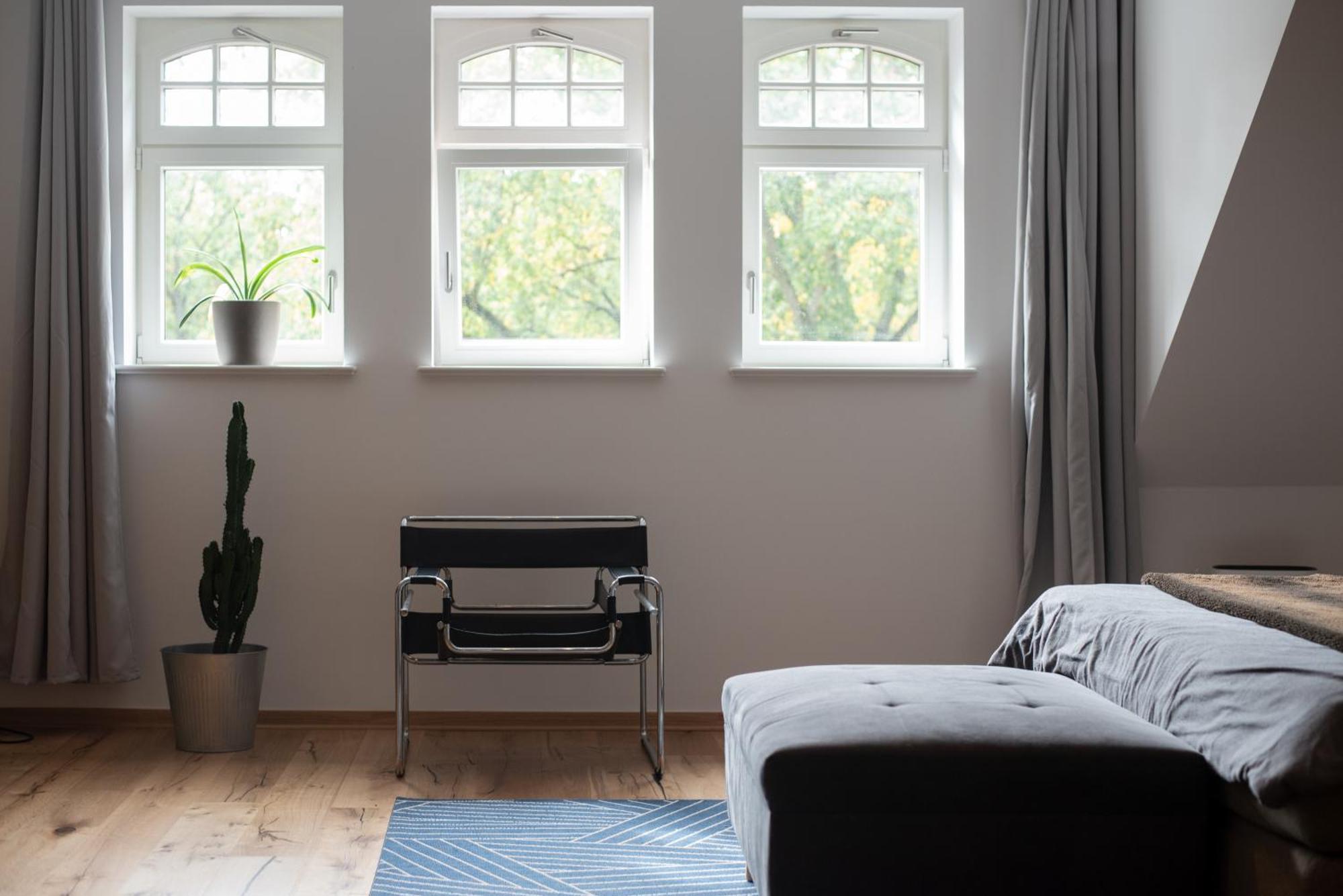 Apartment Mit Parkblick & Massagestuhl Leipzig Dış mekan fotoğraf